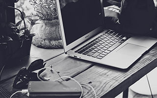 李娜锁定胜局网球公开赛，李娜网球决赛