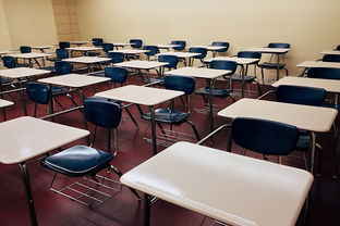 育英学校事件震荡后，六条铁律严管校园引热议，育英学校校史